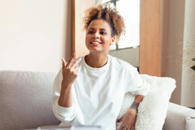 Reconstruindo autoestima: como a terapia restaura o amor-próprio